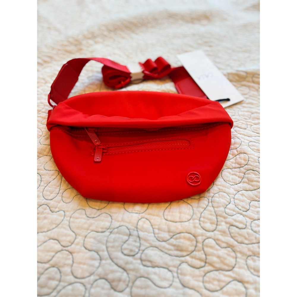 Calia Journey Neoprene Belt Bag Fresh Red Waist Pack Crossbody
